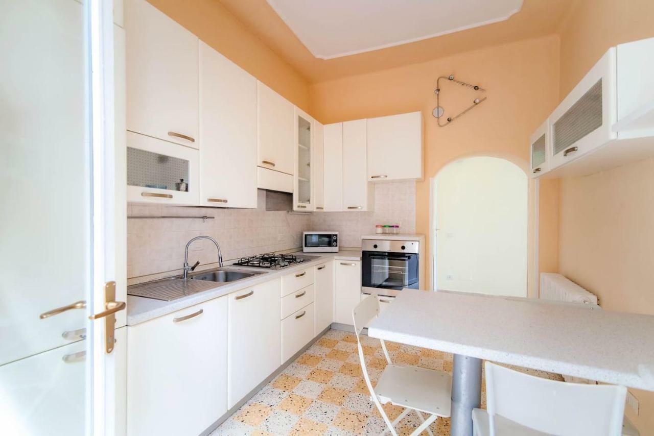 Maison Peltrera Côme Esterno foto